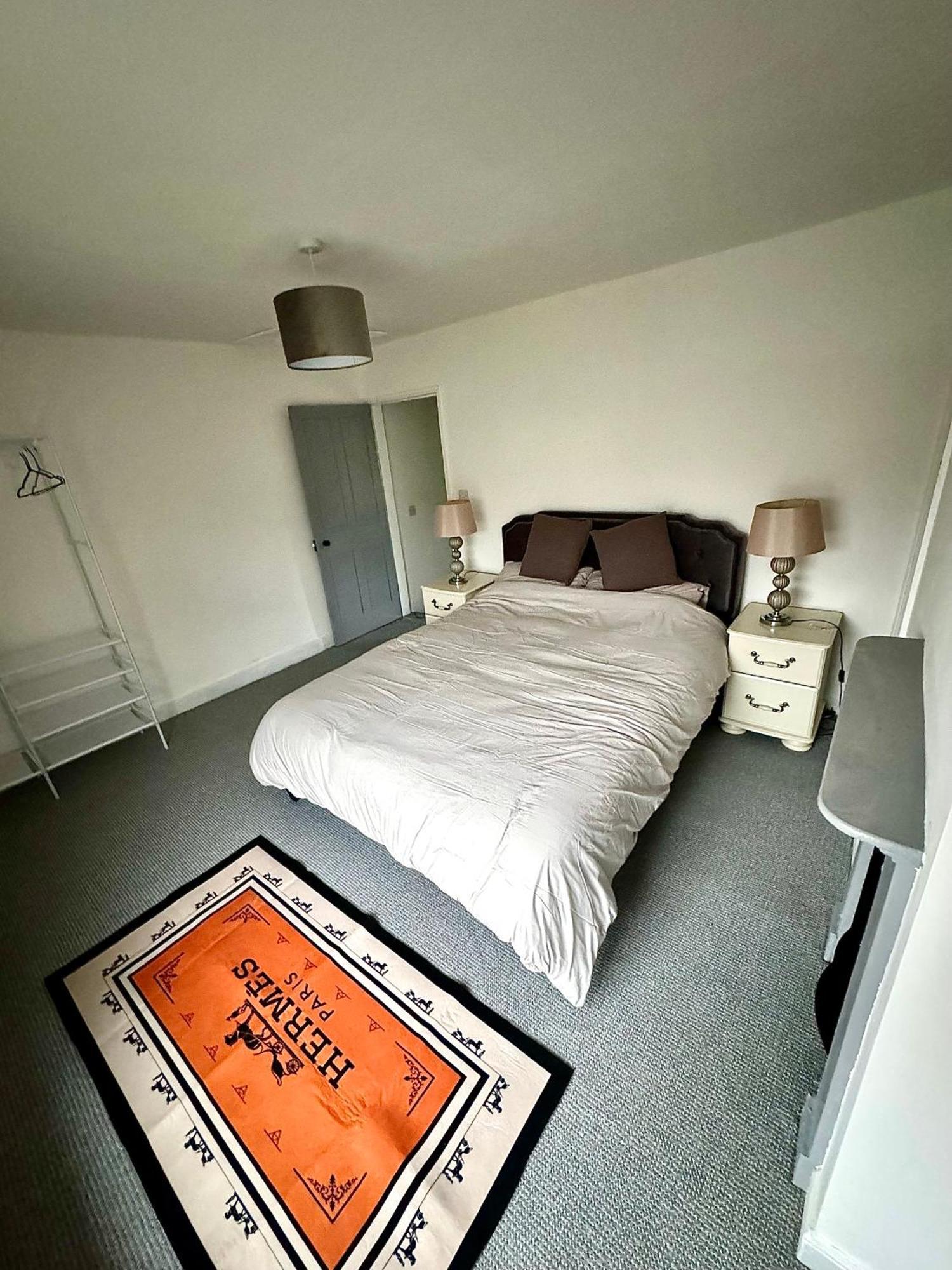 Stylish & Modern 2 Bedroom Centre Holiday home Norwich