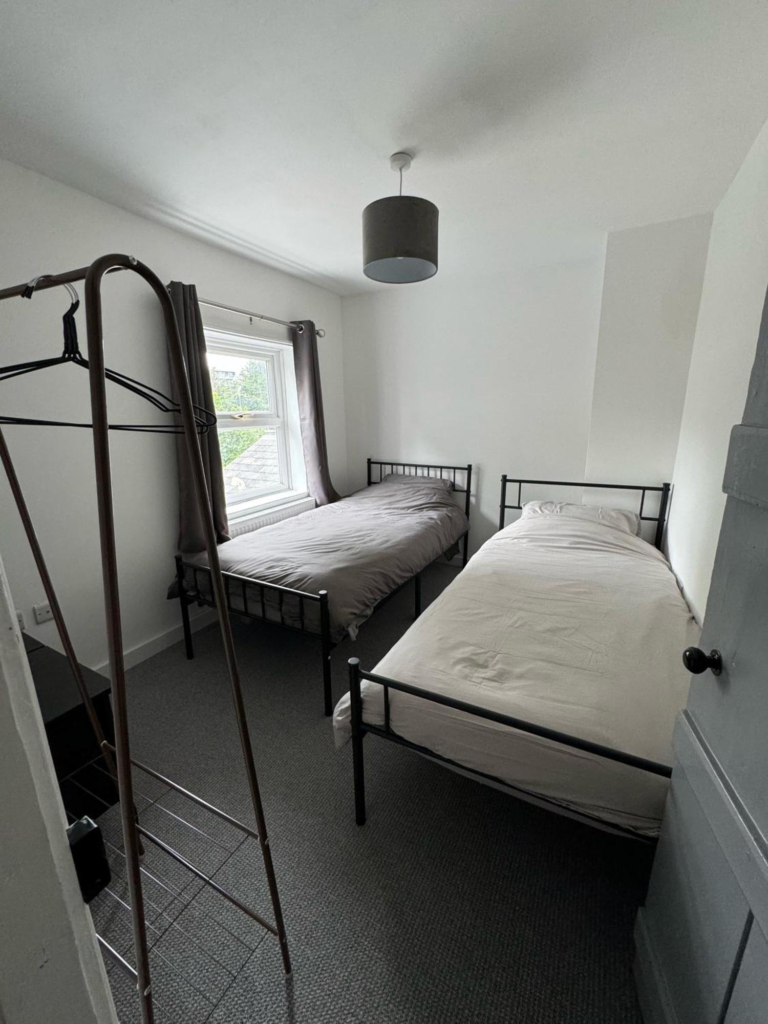 Stylish & Modern 2 Bedroom Centre